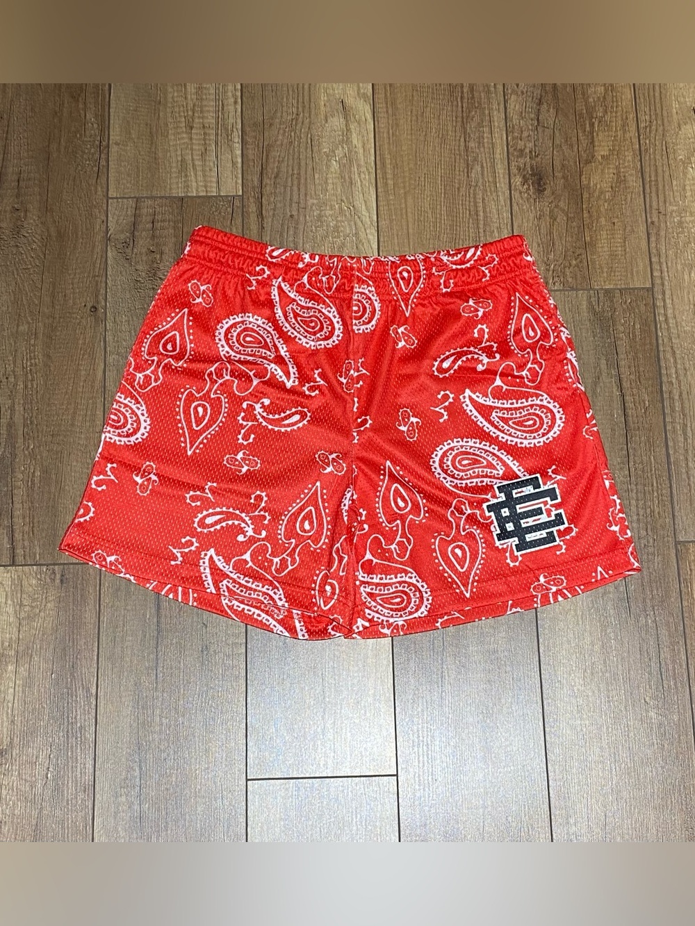 Eric Emanuel EE Mens Red Paisley Bandana Shorts Size Large